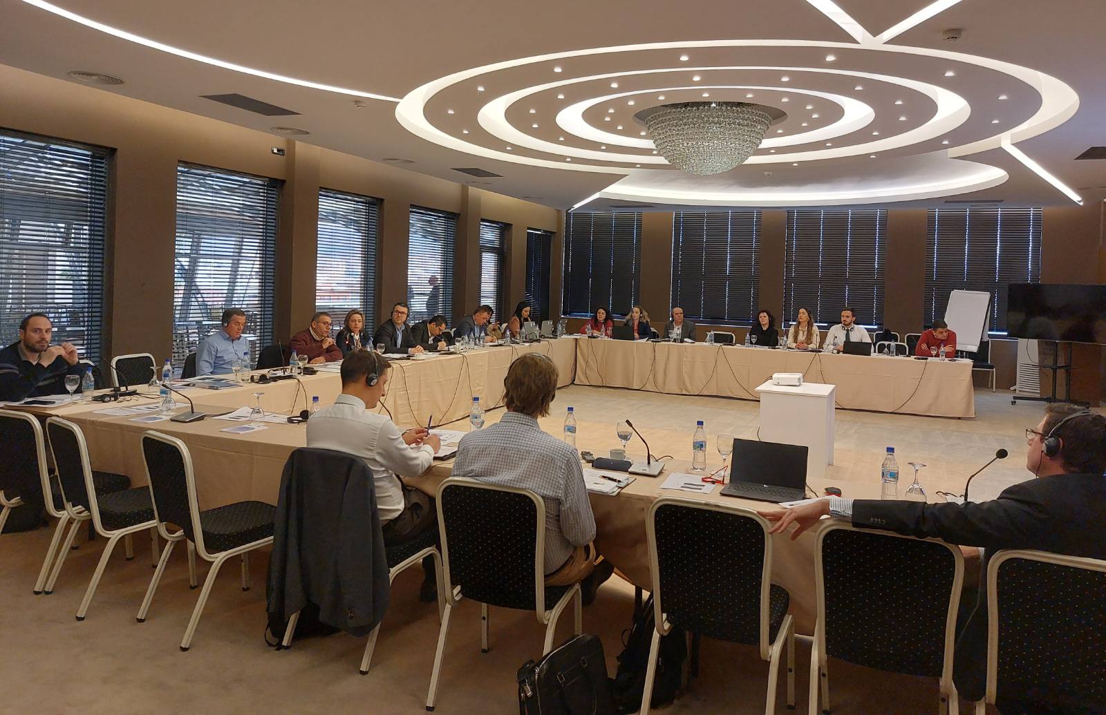 Seminar lidhur me tema të rëndësishme që kanë të bëjnë me bastisjet e agimit/dawn raids